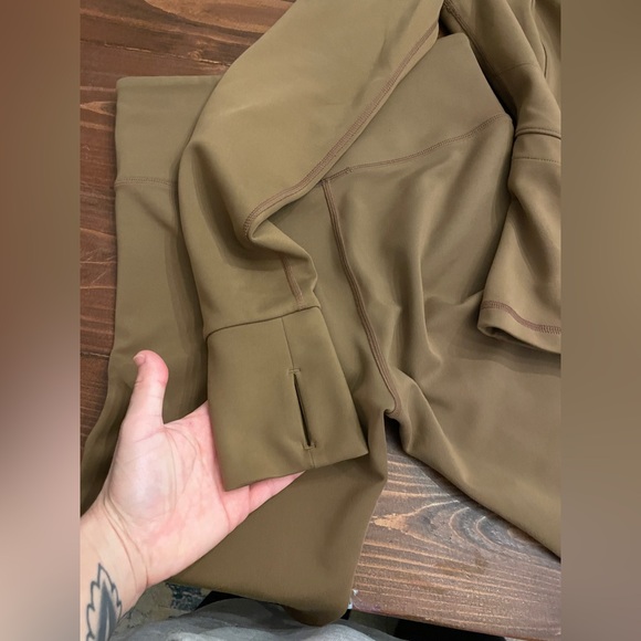 Girlfriend Collective Set - Picture 3 of 5